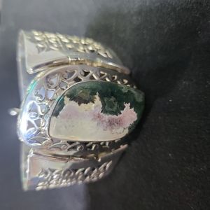 Magnificent ocean cuff